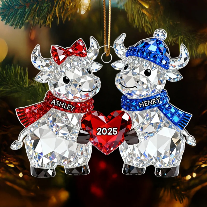 3D Crystal Effect Christmas Highland Cow Couple - Personalized Acrylic Ornament - Heartwarming Christmas Gift for Couple - Image 8