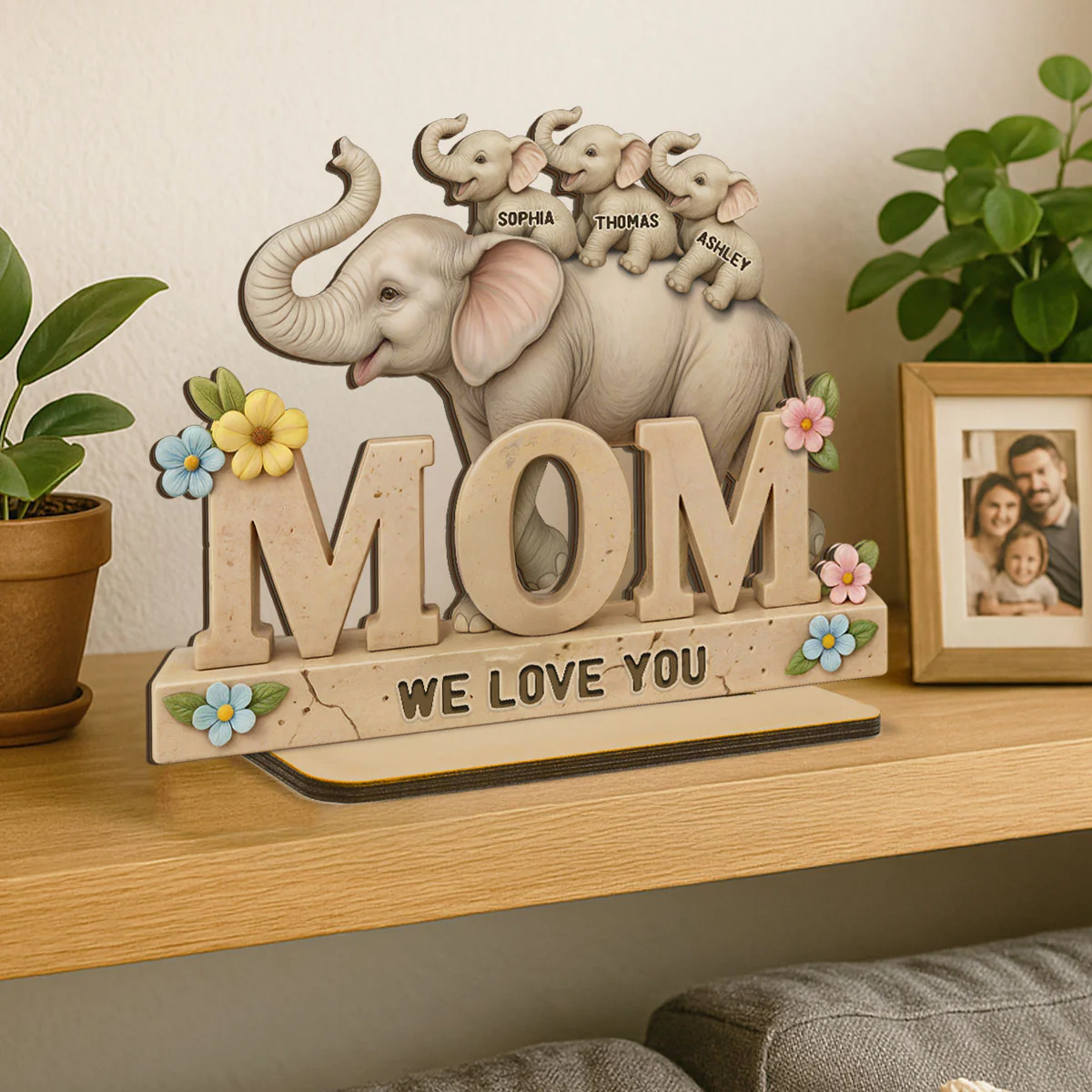 3D Effect Elephant MOM Personalized Standing Wooden Plaque, Gift For Mom - Image 3