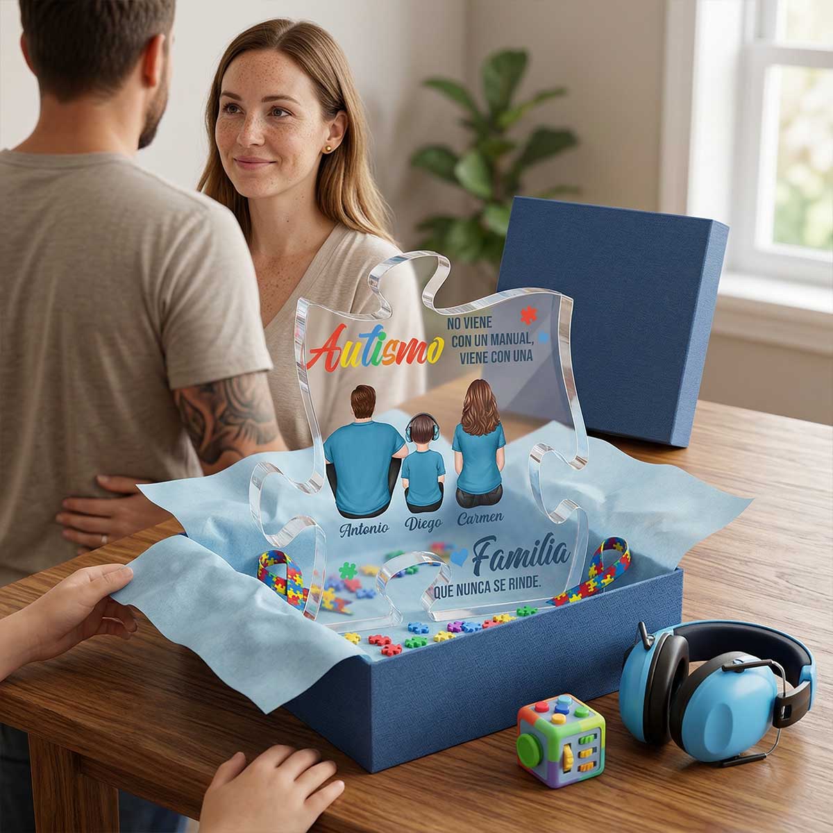 Autismo Viene Con Una Familia Que Nunca Se Rinde - Personalized Acrylic Block Plaque - Spanish Version - Image 4