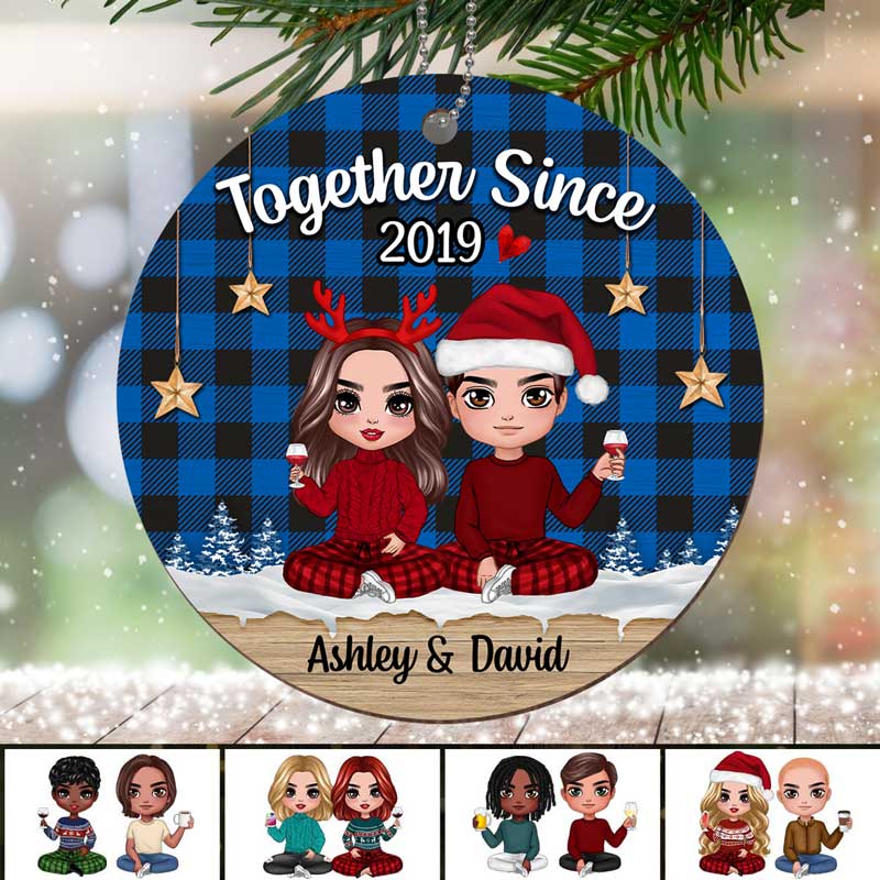 Checkered Pattern Doll Couple Sitting Personalized Wooden Ornament