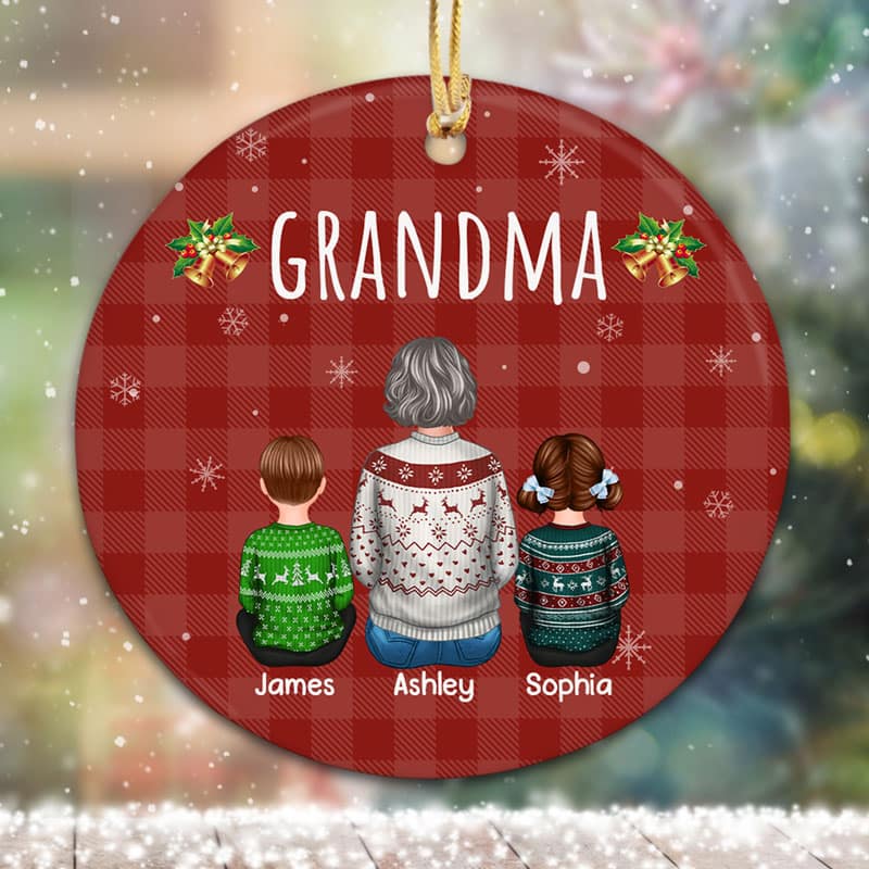 Checkered Pattern Grandma And Grandkids Christmas Personalized Circle Ornament - Image 2