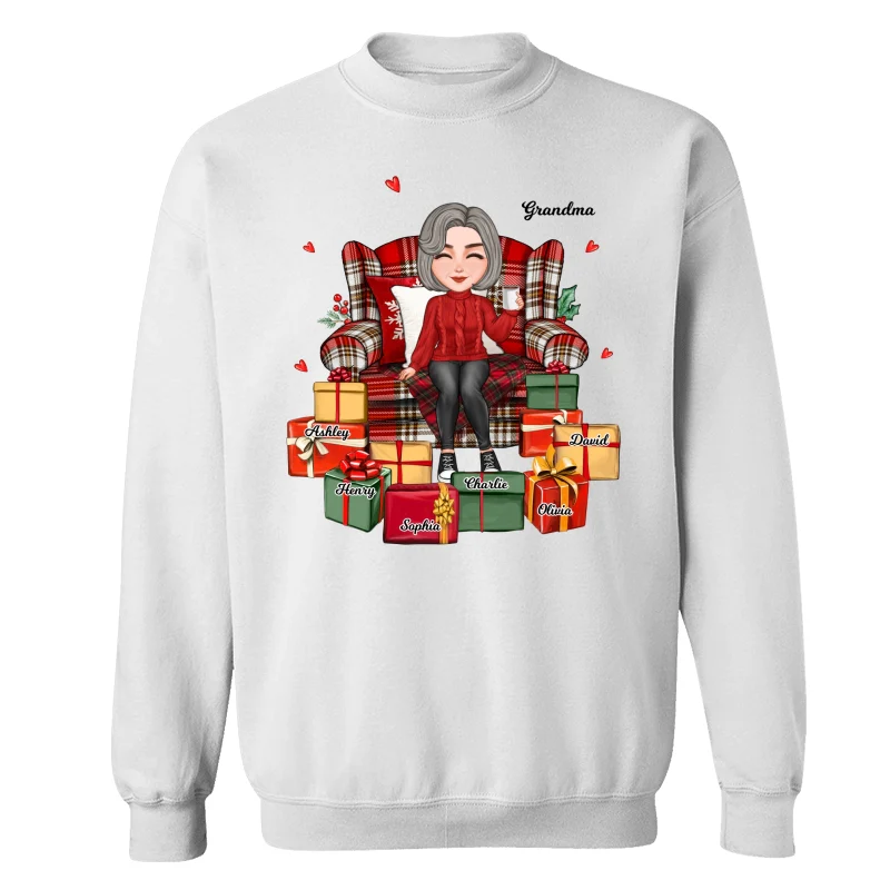 Christmas Cute Grandma Sitting On Chair Favorite Gifts Kids Names Personalized Shirt - Image 17