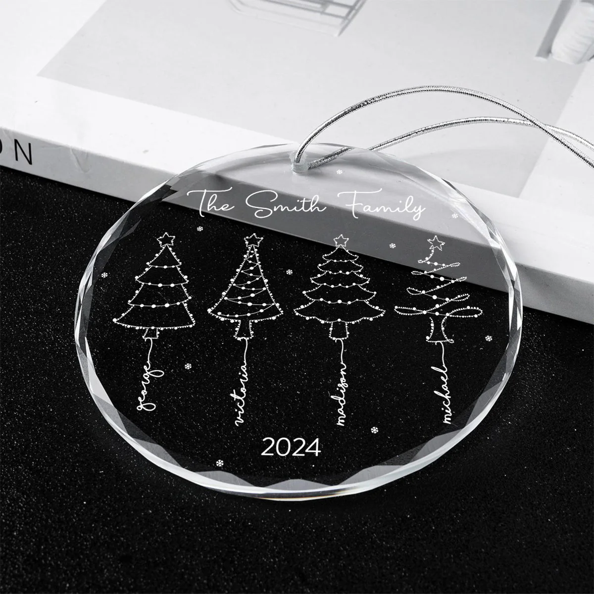 Christmas Tree Light Family Sisters Besties Siblings Personalized Glass Ornament, Christmas Gift Christmas Decoration - Image 6