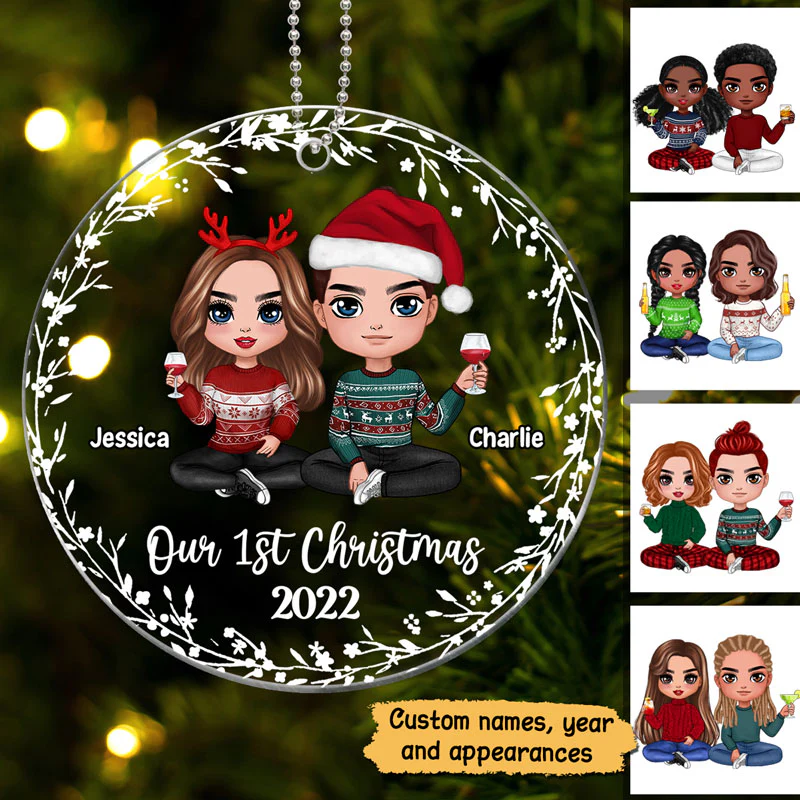 Christmas White Wreath Doll Couple Personalized Acrylic Ornament - Image 3
