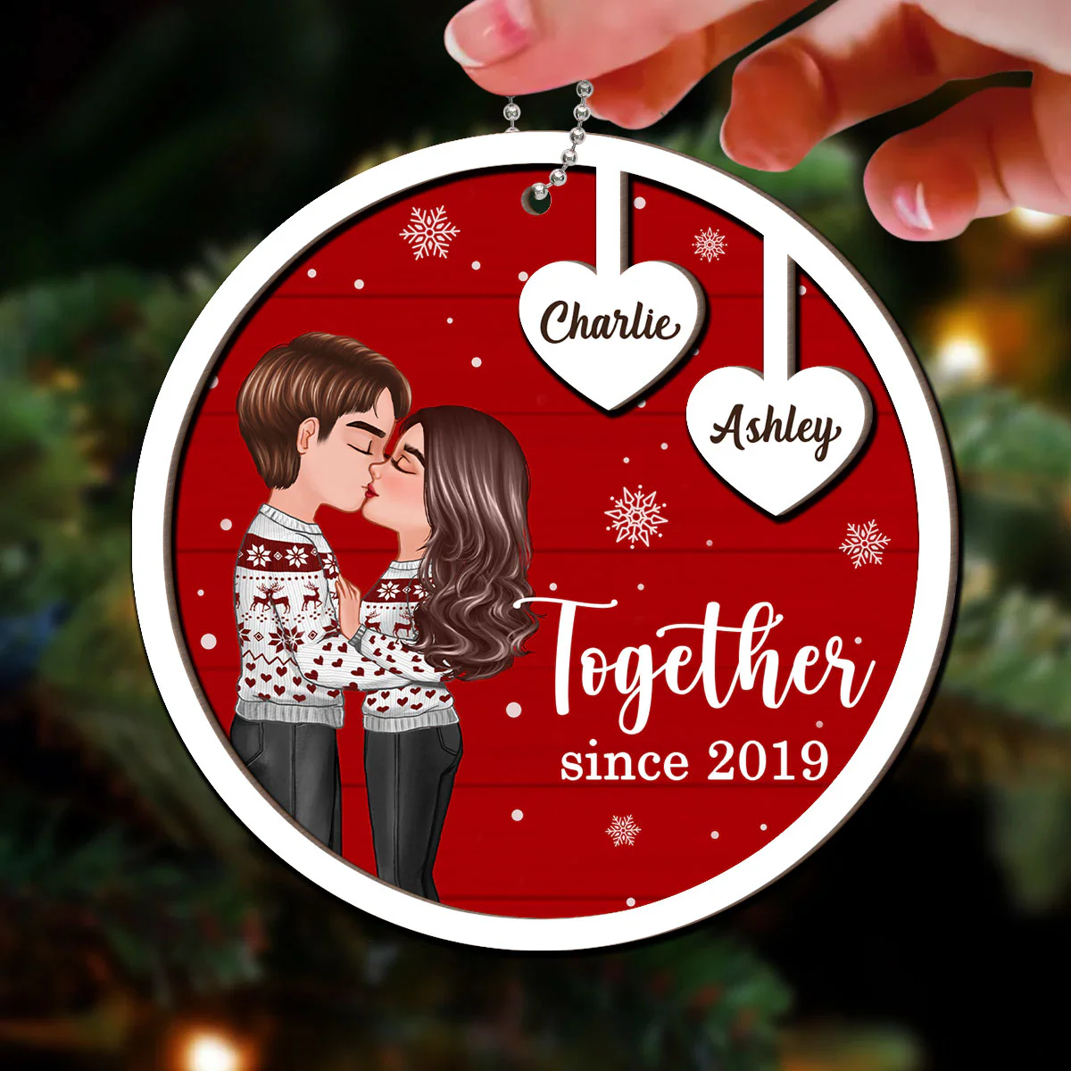 Coupe Kissing Heart Strings Christmas Personalized 2-Layer Wooden Ornament - Image 3