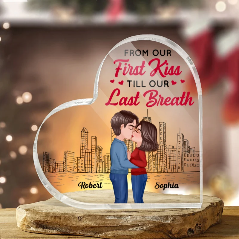 Couple Kissing Every Love Story Personalized Heart Plaque - Image 3