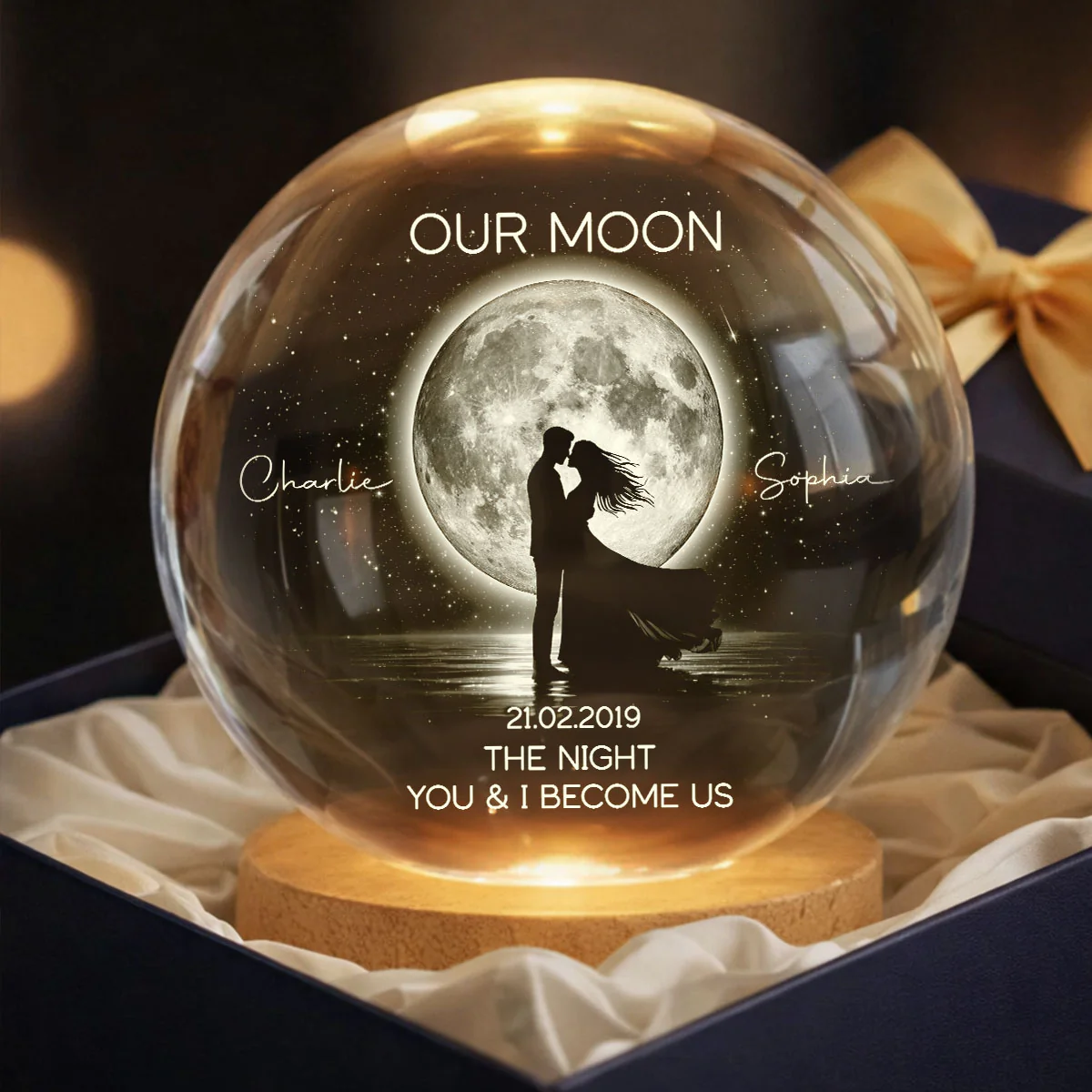 Couple Kissing Under the Moonlight, Custom Moon Phase by Date - Personalized Crystal Ball LED Night Light - Sentimental Gift for Her, for Him - Image 8