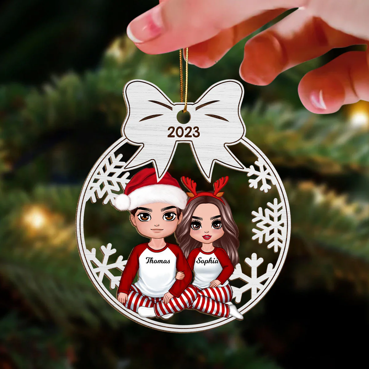 Couple Sitting Bow Tied Christmas Personalized Wooden Ornament - Image 3