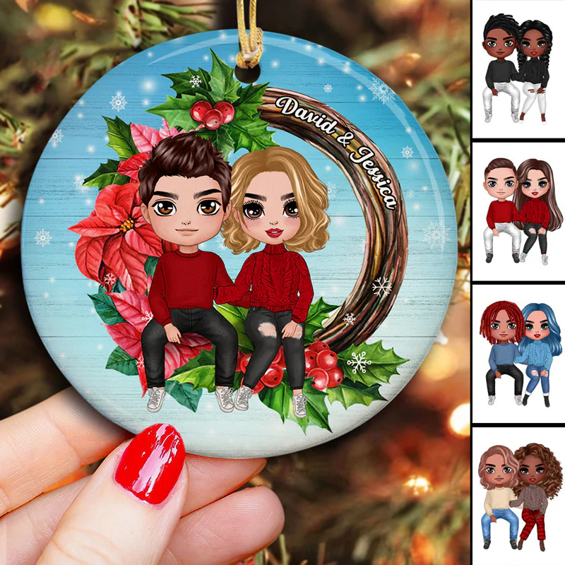 Couple Sitting On Christmas Wreath Personalized Circle Ornament - Image 2