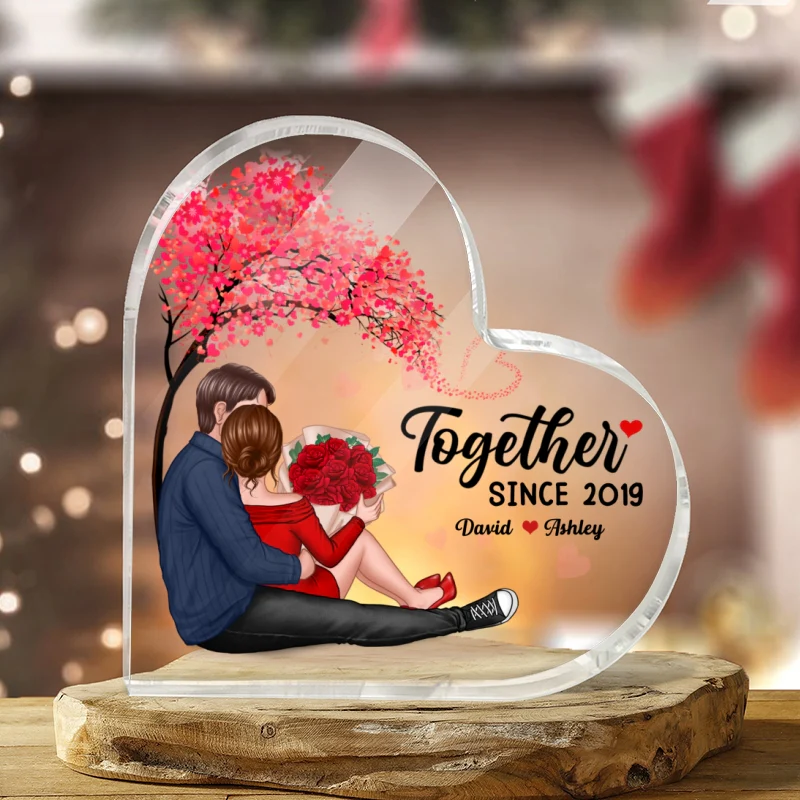 Couple Sitting Together Since Under Heart Tree Personalized Acrylic Heart Plaque - Valentine‘s Day Gift, Anniversary Gift For Her - Gift For Him - Image 3