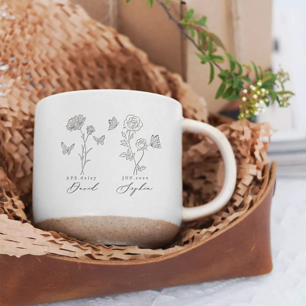 Custom Family Birth Flowers Personalized Engraved Pottery Mug, Birthday Christmas Gift for Mom, Grandma, Dad, Daughter - Image 5