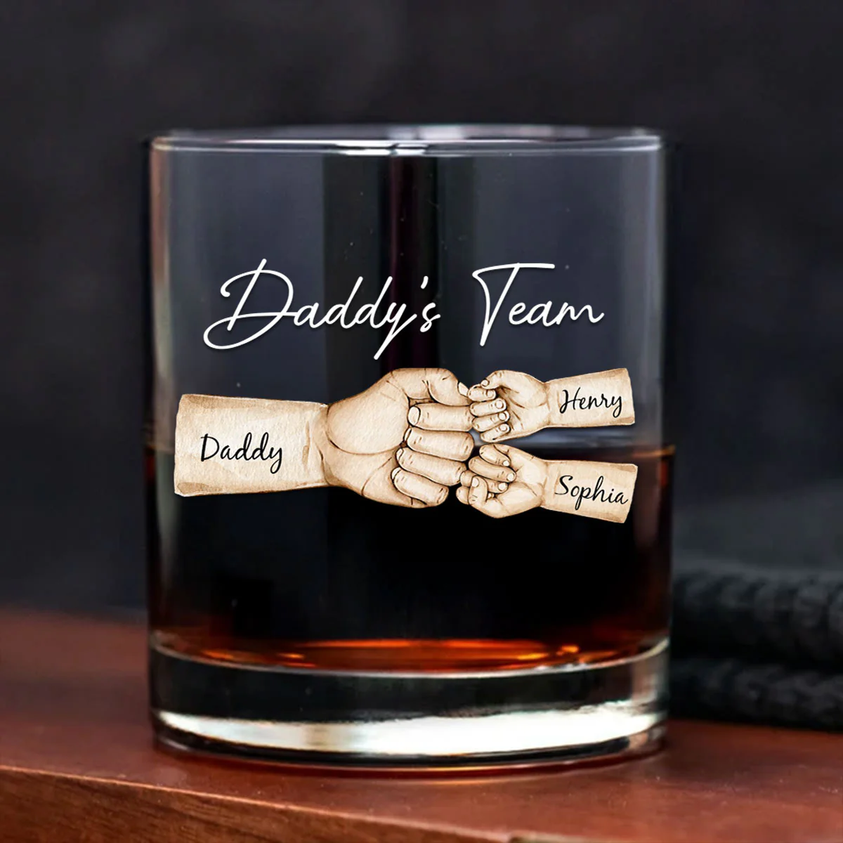 Daddy's Team Fist Bump Personalized Wine Glass, Father's Day Gift For Dad, Gift for Husband, Gift for Grandpa
