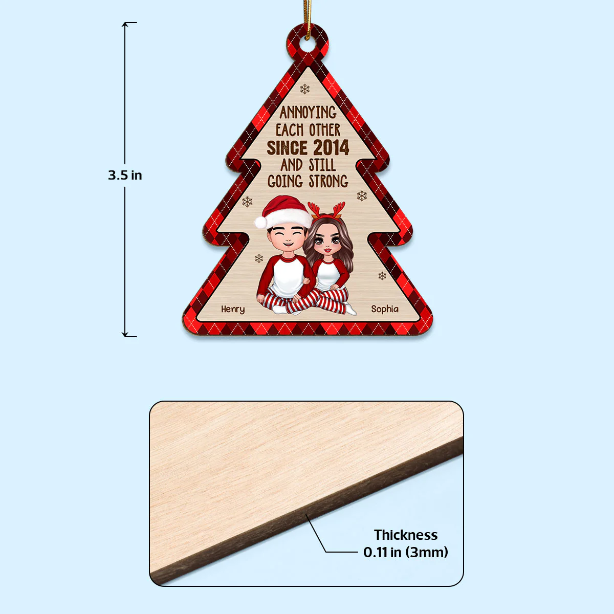 Doll Couple Sitting Hugging Checkered Pattern Christmas Tree Shaped Personalized Wooden Ornament - Image 4