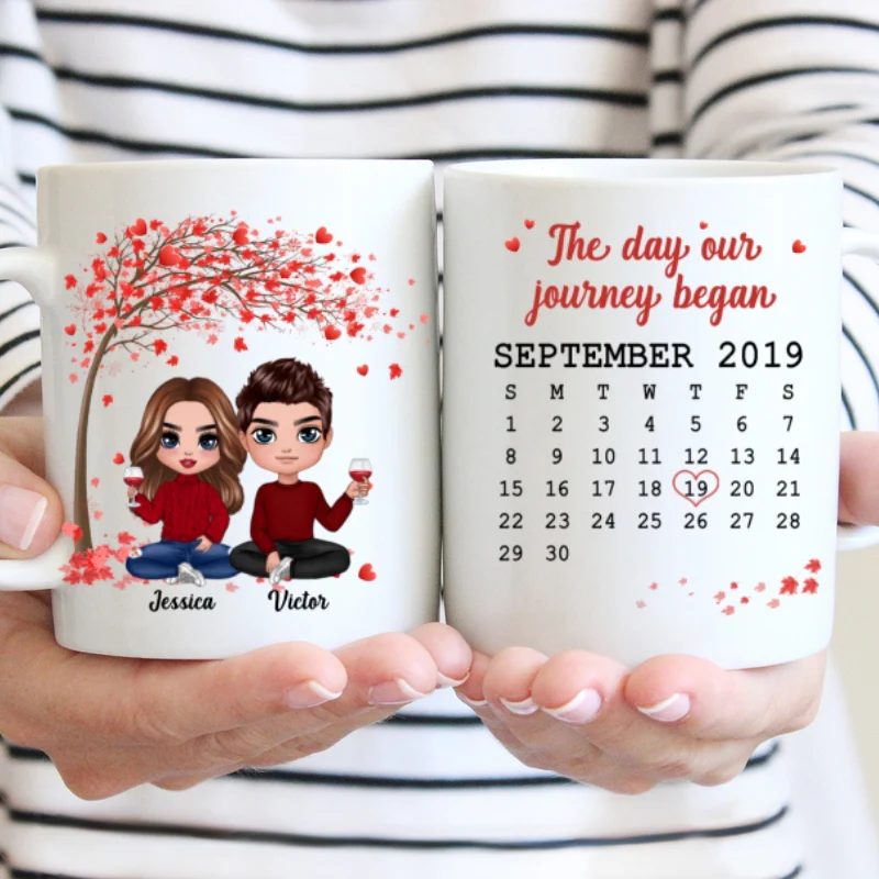 Doll Couple Sitting Under Red Tree Calendar Anniversary Date Gift For Him For Her Personalized Mug - Image 5