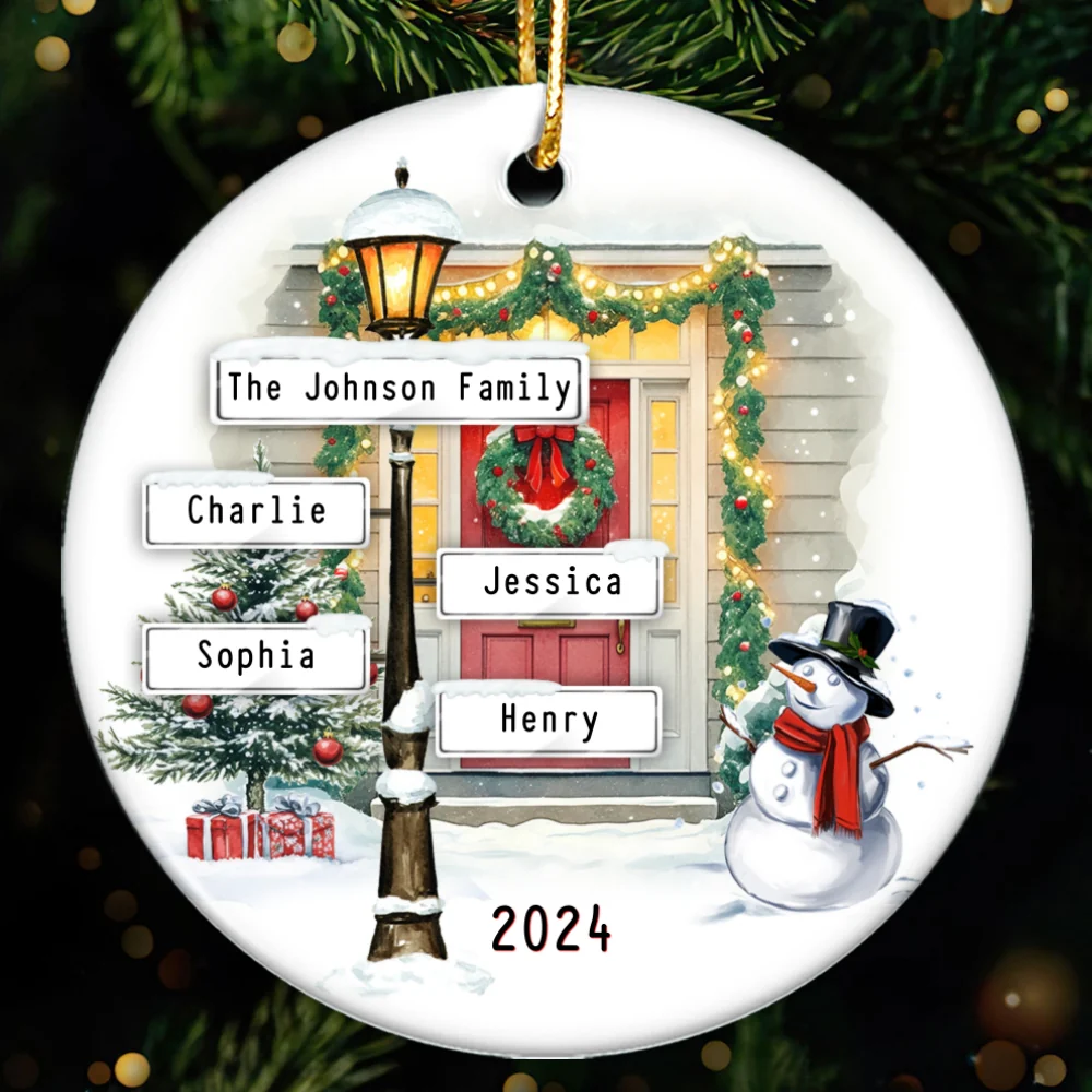 Family Christmas Street Lamp Directional Signs Personalized Ceramic Ornament, Christmas Gift For Family - Image 7
