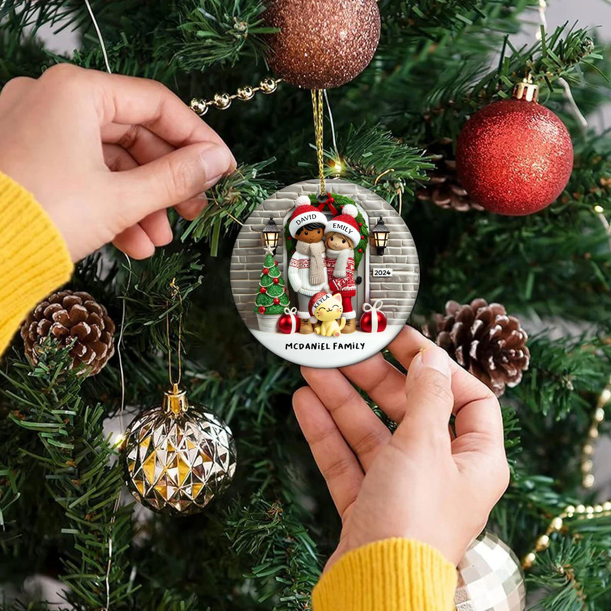 Farmhouse Couple Personalized Christmas Ceramic Ornament with Optional Pet Dog Cat, Christmas Gift for Him, Gift for Her - Image 5