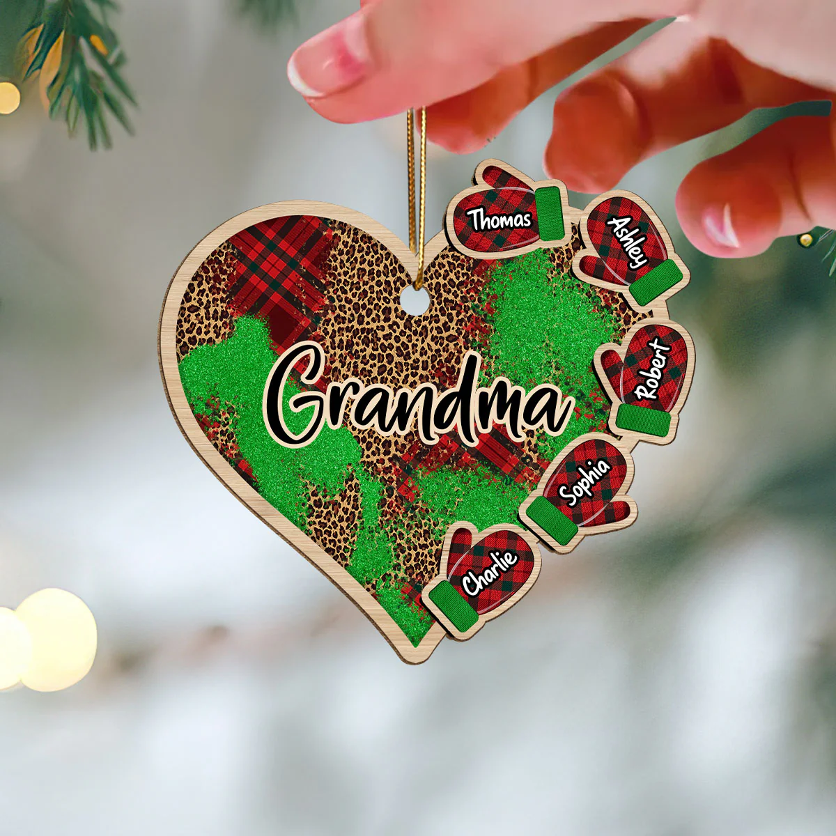 Grandma Grandkids Christmas Gloves Checkered Heart Personalized Wooden Ornament - Image 3
