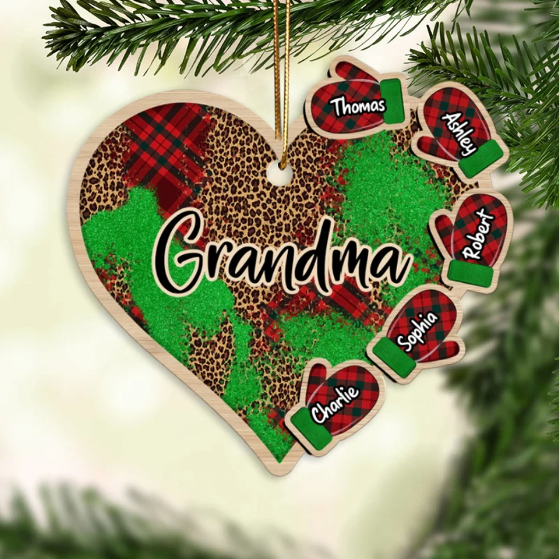 Grandma Grandkids Christmas Gloves Checkered Heart Personalized Wooden Ornament - Image 5