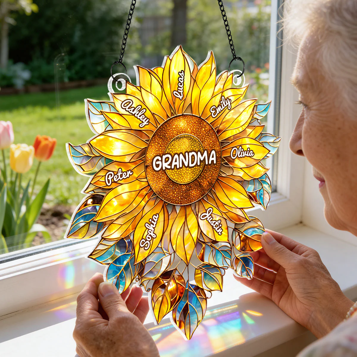 Grandma Mom Sunflower with Kids Names - Personalized Acrylic Suncatcher - Mother's Day Gift for Her - Image 4