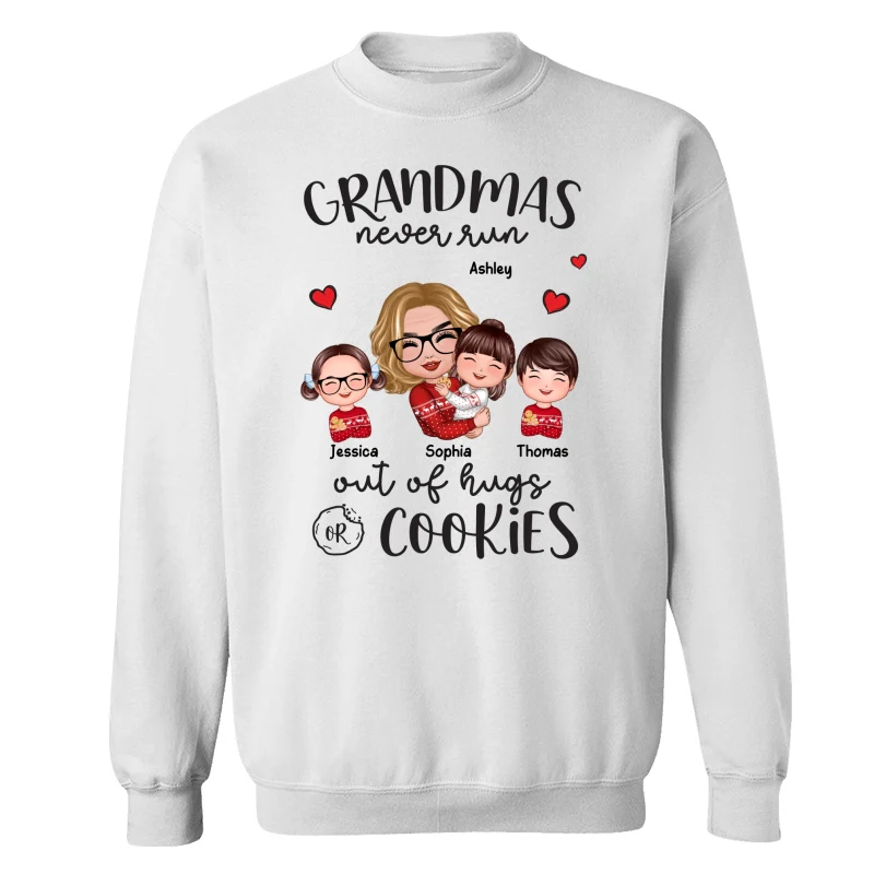 Grandma Never Run Out Of Hugs And Cookies Personalized Christmas Sweatshirt Hoodie - Image 17