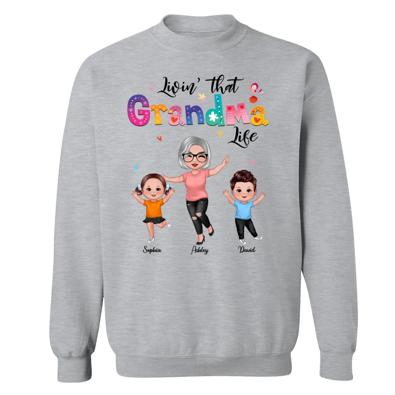 Livin‘ That Grandma Life Happy Grandma Grandkids Personalized Shirt - Image 18