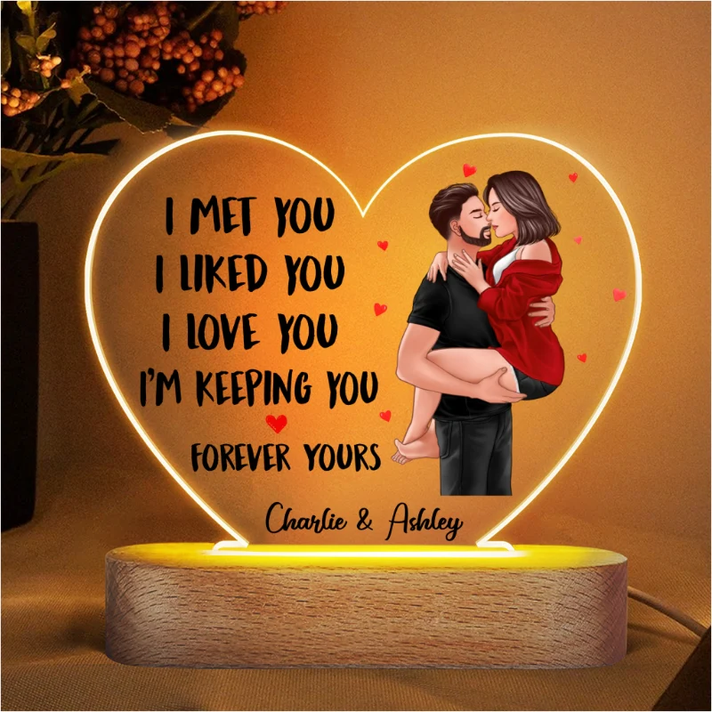 Man Holding Woman Kissing Gift For Him For Her Personalized Acrylic Heart Plaque With LED Night Light - Image 4