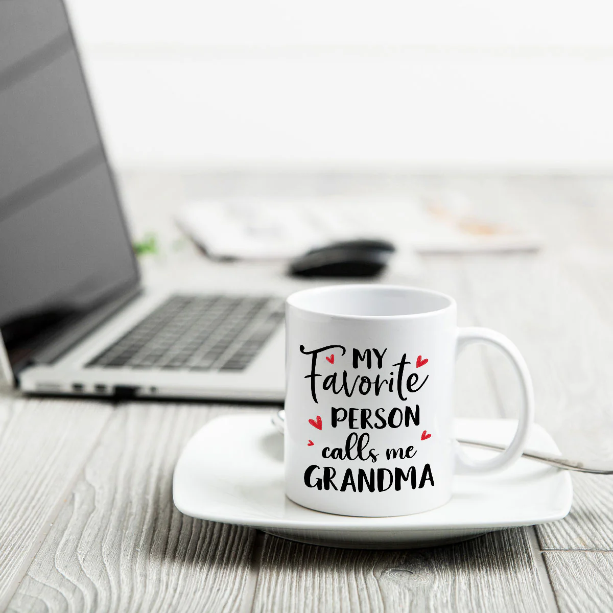 My Favorite People Call Me Grandma Cartoon Grandma Grandkids Hugging Personalized Mug - Image 4