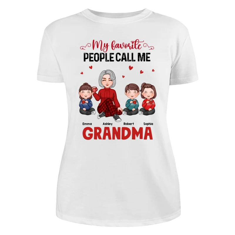 My Favorite People Call Me Grandma Cute Grandma And Kids Sitting Christmas Personalized Shirt - Image 9