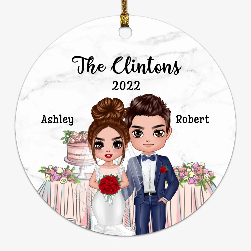 Newlywed Doll Couple Personalized Circle Ornament - Image 2