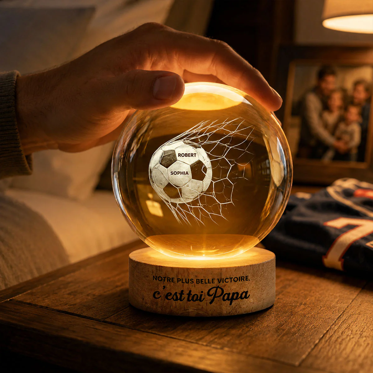 Notre plus belle victoire c’est toi Papa – Veilleuse LED Boule de Cristal Personnalisée – Cadeau de Fête des Pères - Image 3