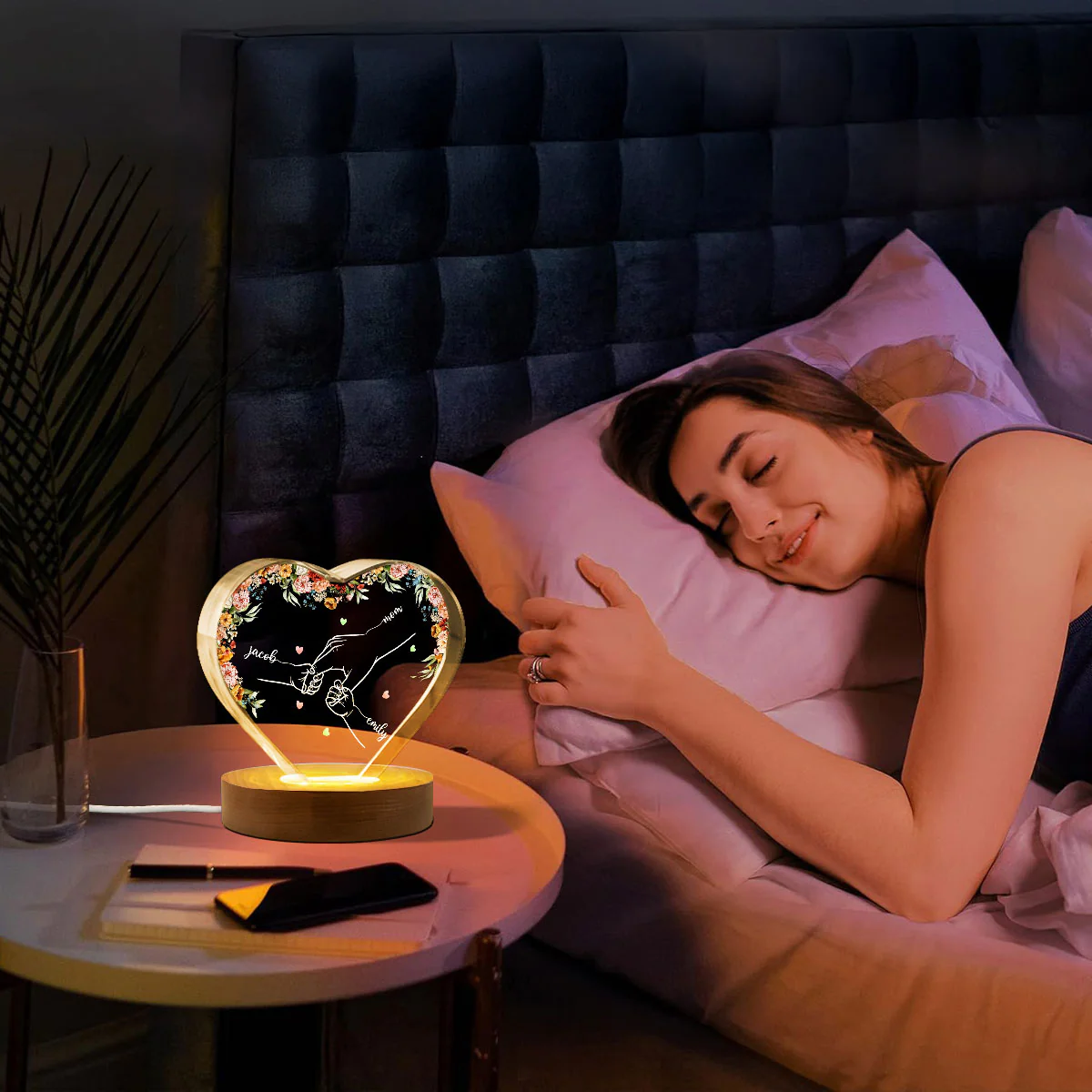 Personalized Name Mom And Kid Hands Premium Crystal Heart LED, A Timeless Treasure for Mom, Free Shipping Included - Image 6