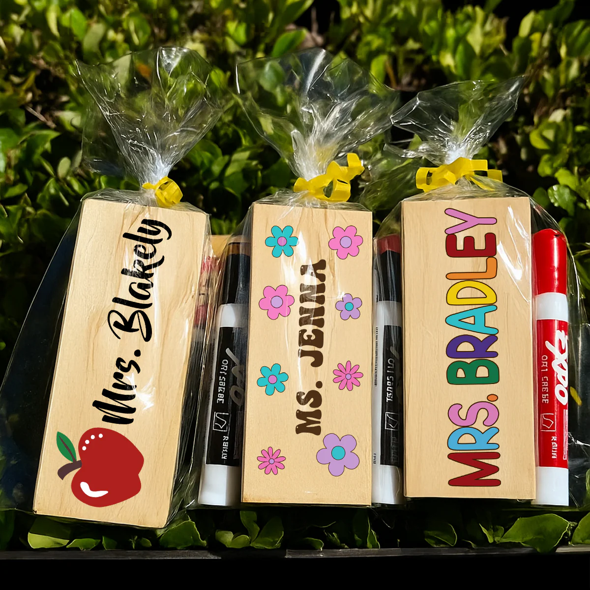 Personalized Teacher Whiteboard Eraser, Custom Teacher Appreciation Gifts, Chalkboard Eraser with Marker, Preschool Teacher Name gifts