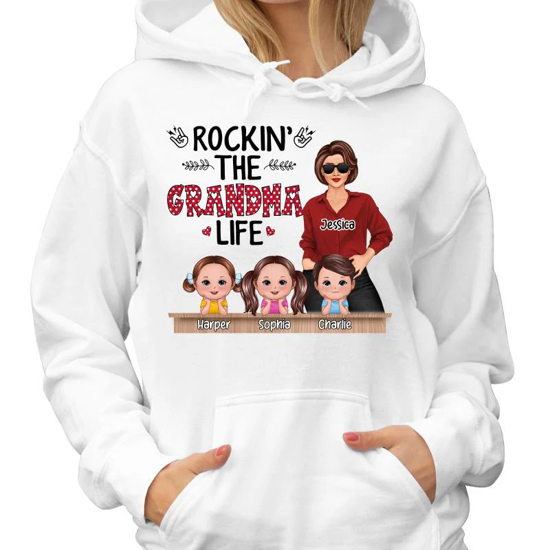 Rockin‘ Grandma Life Grandkids Chin On Hands Personalized Shirt - Image 4