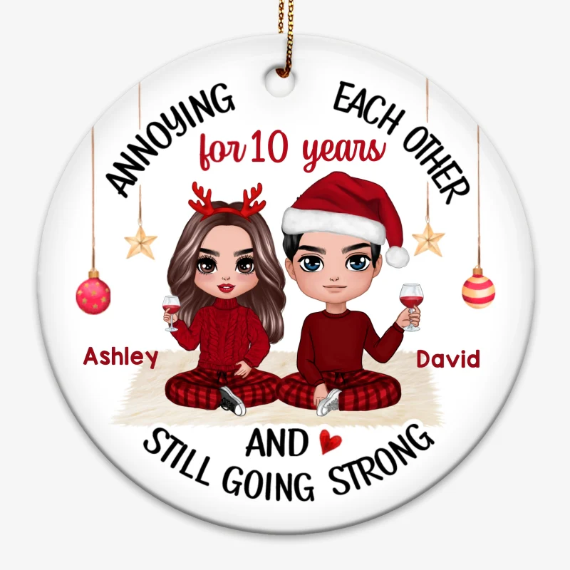 Sitting Doll Couple Annoying Each Other Personalized Circle Ornament