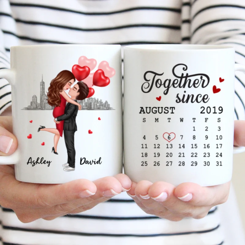 Skyline Doll Couple Hugging Kissing Calendar Anniversary Date Personalized Mug - Image 5