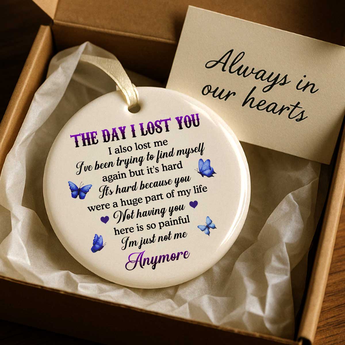 The Day I Lost You I Also Lost Me Woman Hugging Lost Loved One Memorial Keepsake Personalized Ceramic Ornament - Image 4