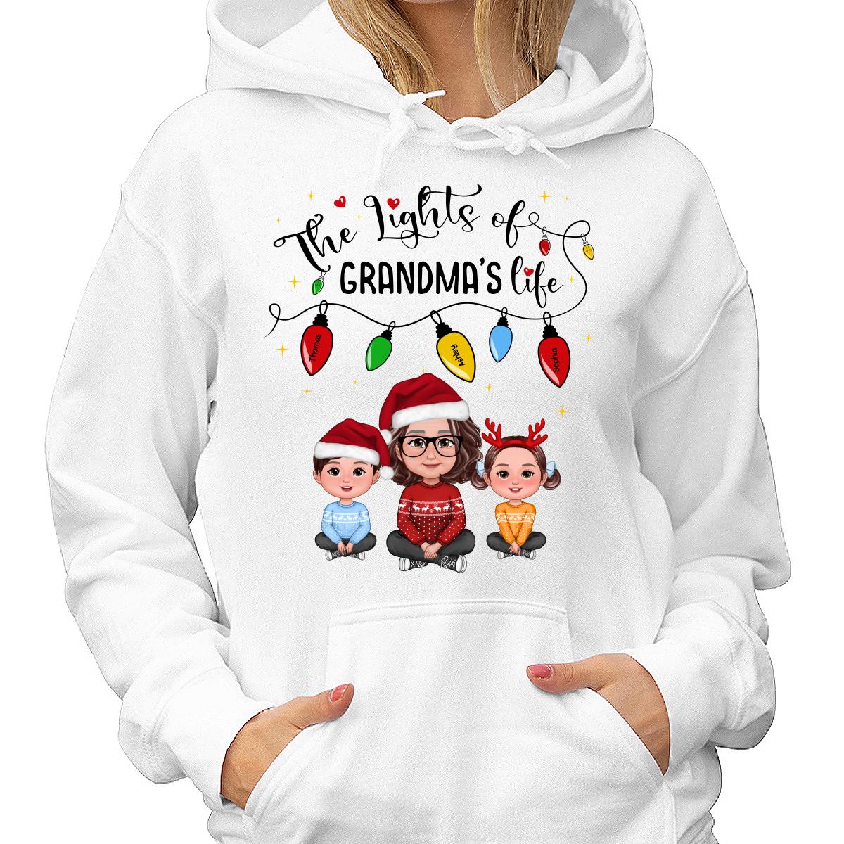 The Light Of Grandma Life Grandma Grandkids Christmas Personalized Shirt - Image 4