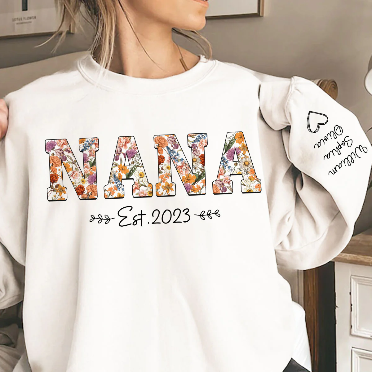 Vintage Flowers Grandma Est With Grandkids Names Personalized Sleeve Printed Shirt - Image 5