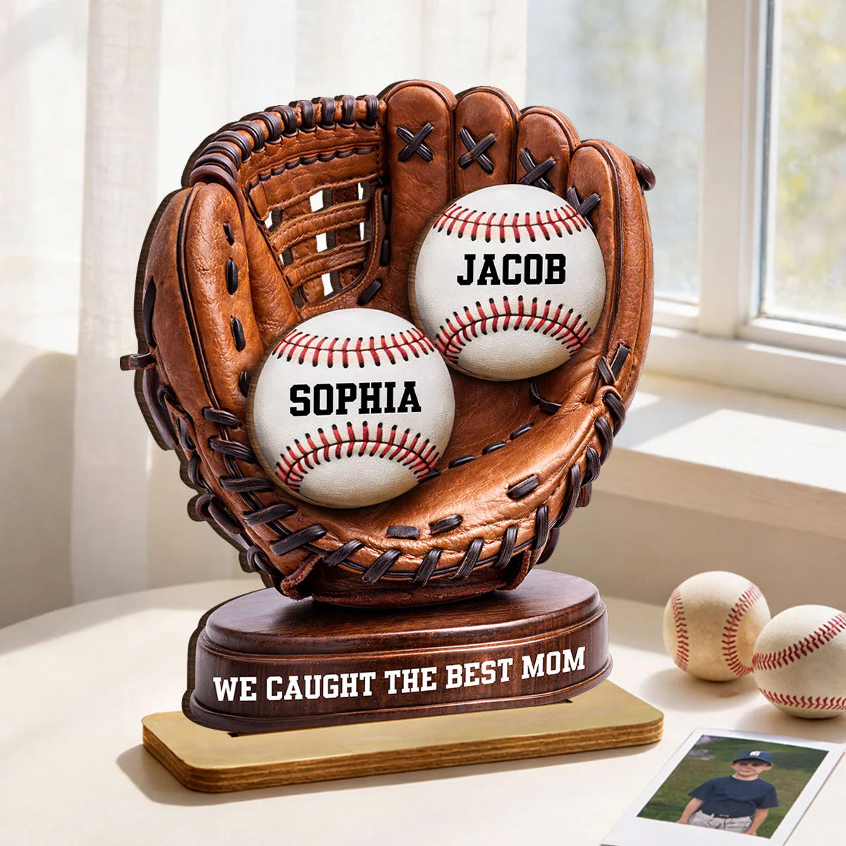 We Caught The Best Mom Baseball Glove - Personalized 2-Layered Wooden Plaque - Mother's Day Gift for Mom, Wife - Image 3