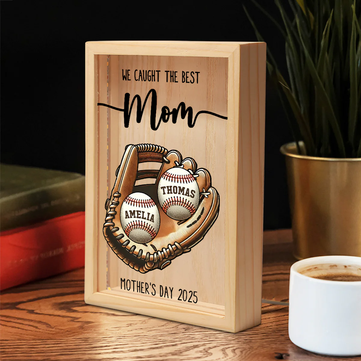 We Caught The Best Mom Baseball, Softball Personalized Frame Light Box, Custom Kid's Name, Mother's Day, Gift For Wife, Gift For Mom - Image 6