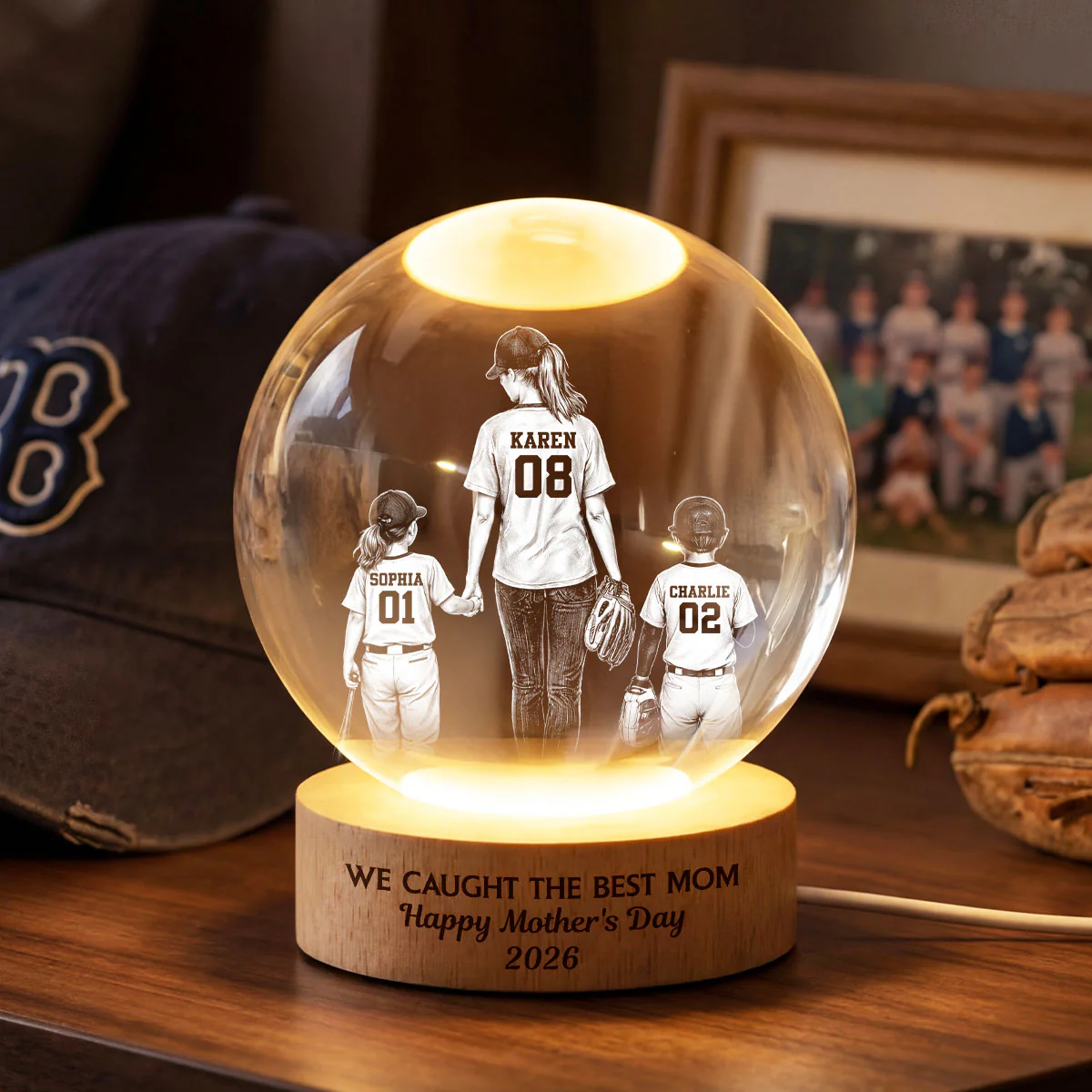 We Caught the Best Mom - Personalized Crystal Ball LED Night Light - Mother's Day Gift for Mom, Wife - Image 2