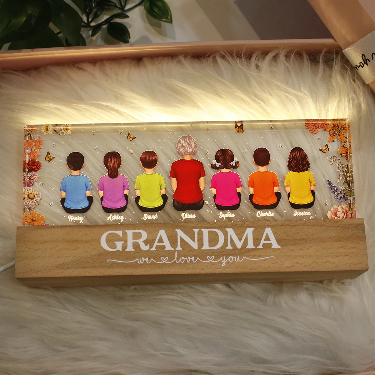 We Love You Personalized LED Night Light, Gift For Grandma Mom - Image 4